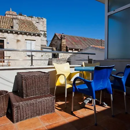 Alen Apartment *